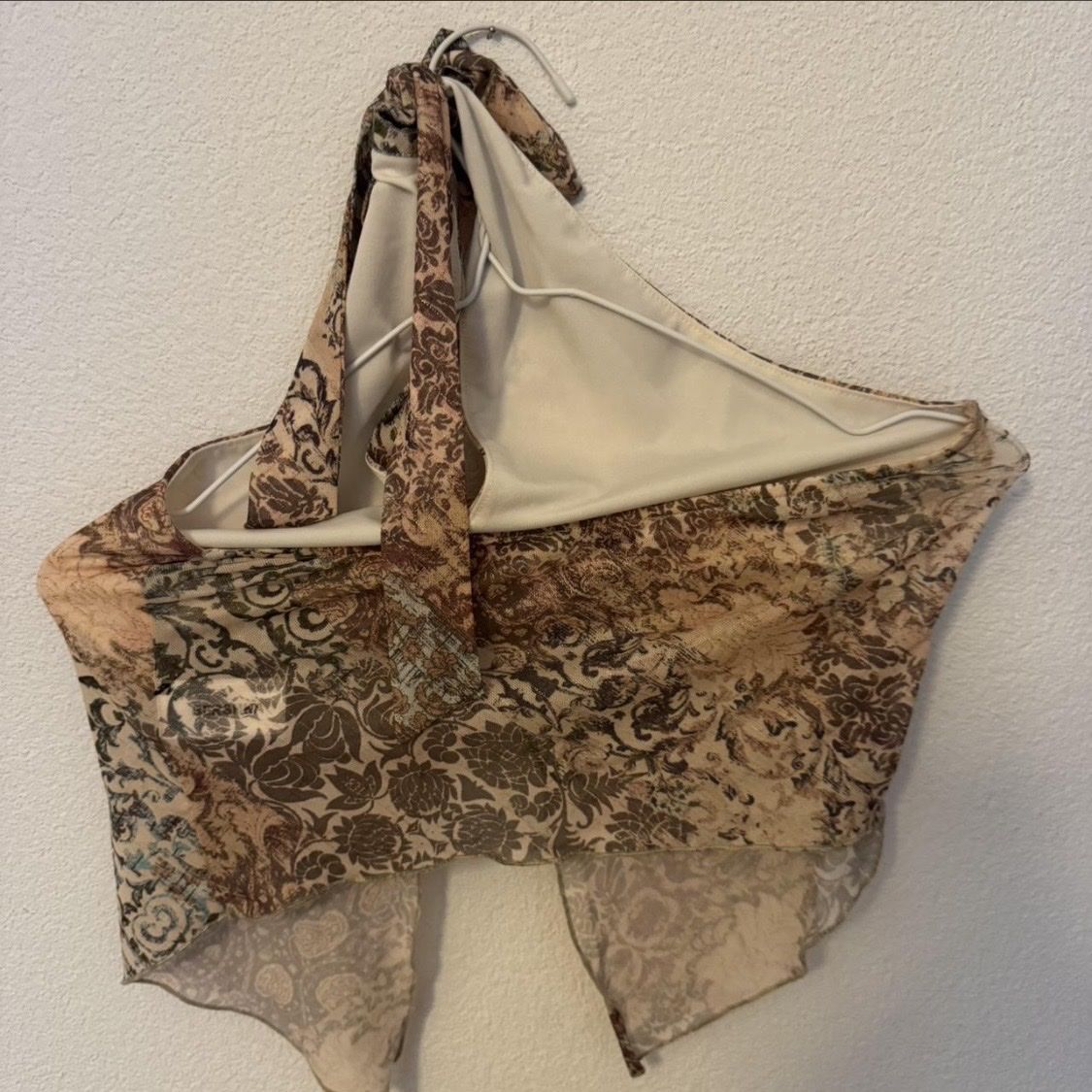 Bershka Top: Pretty mesh top from Bershka – Usato da Zürich venduto da jul_92ld 1
