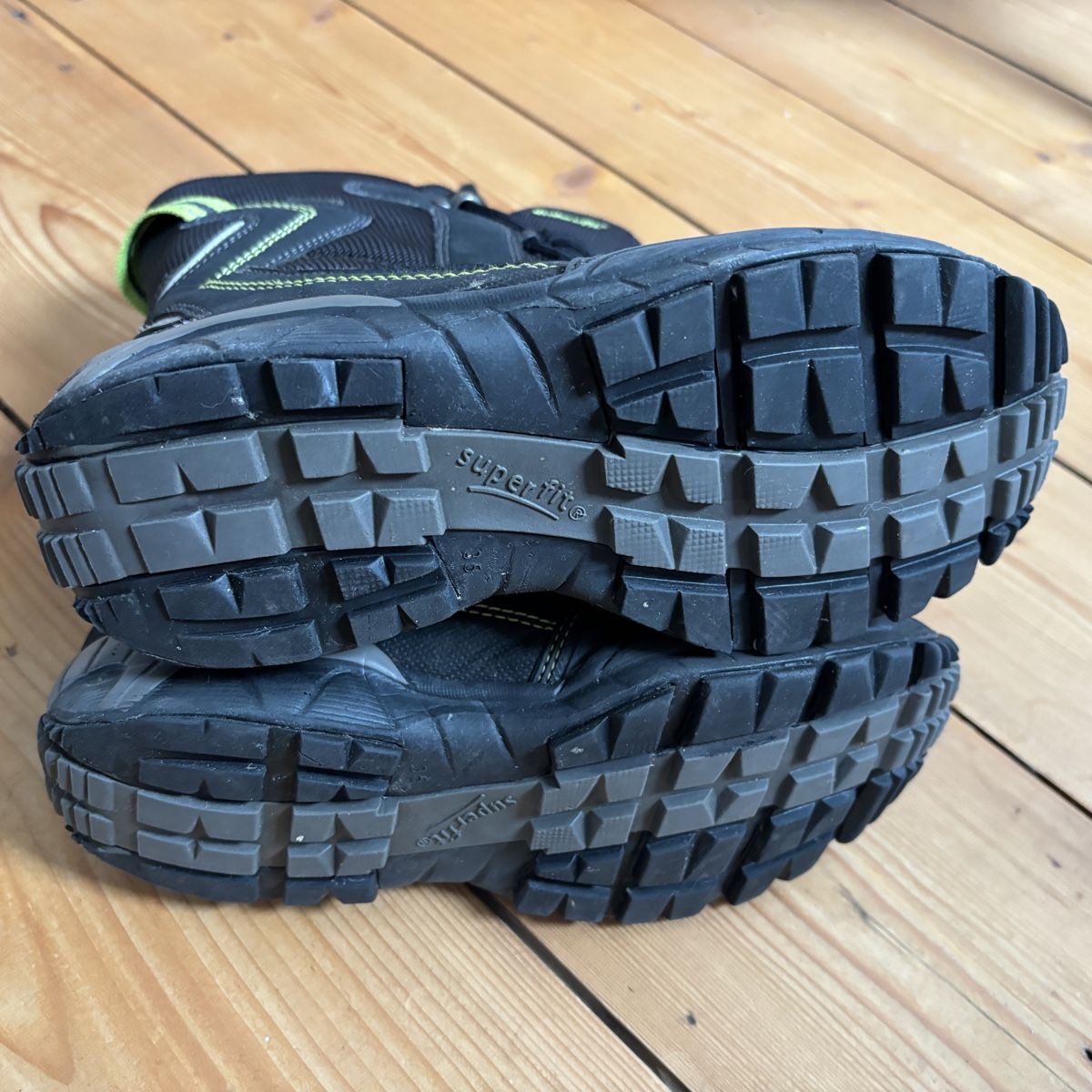 Superfit Scarpe per ragazzi: Superfit Winterstiefel, Grösse 35, Schwarz – Usato da Kreuzlingen venduto da Lemmine 4