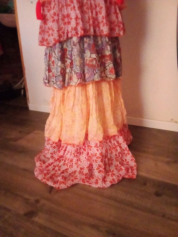 Mos mosh Kleider: Wunderschönes Place du soleil Kleid in Grösse S – Gebraucht aus Kreuzlingen von shopaholicatheart_2 4