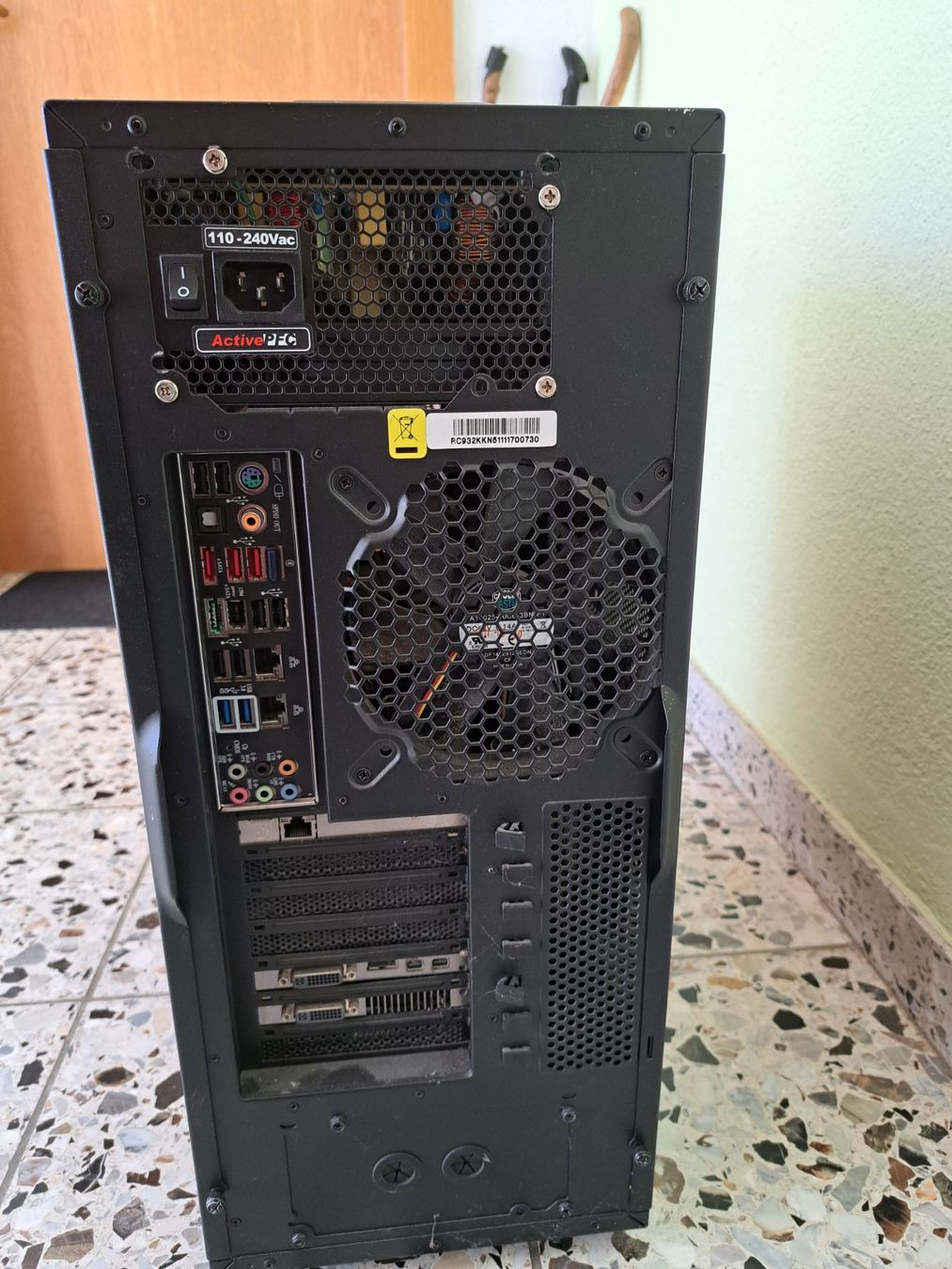 PC: Computer PC Cooler Master – Difettoso da Schafisheim venduto da Parker30 1