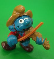 GEIGENSPIELER SCHLUMPF Hut ocker Stab orange Hongkong Figur