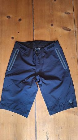 Agu Regenhose bike shorts neu large
