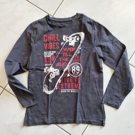 Cooles Jungen LangarmShirt Gr. 146/152, guter Zustand