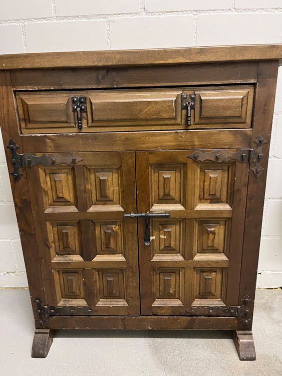 Antike Barokkommode inkl. Vitrinenschrank 2
