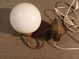 Vintage Wandlampe/Kugellampe, Messing, voll funktionstüchtig