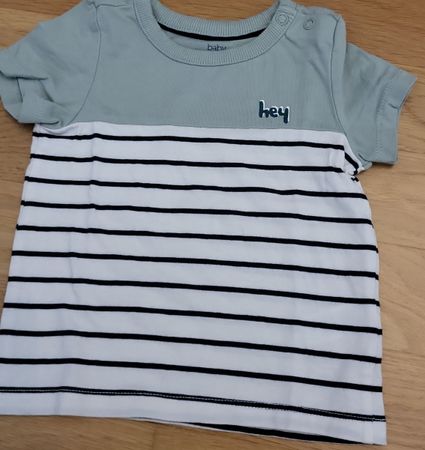 Süsses Baby T-Shirt Grösse 80, kaum getragen, Top Zustand!