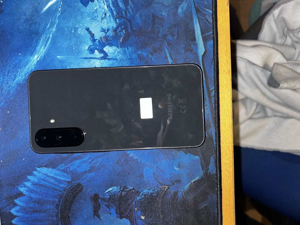 Samsung Telefoni cellulari / Smartphones: Samsung handy Neu – Nuovo (secondo la descrizione) da Hinterkappelen venduto da aar_lv7g 1