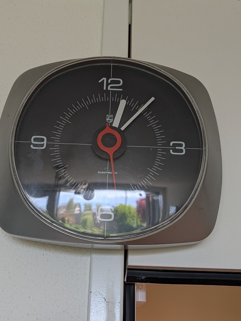 Orologi: Retro Philips Electronik Wanduhr 1979 – Usato da Ebertswil venduto da uglyp 7