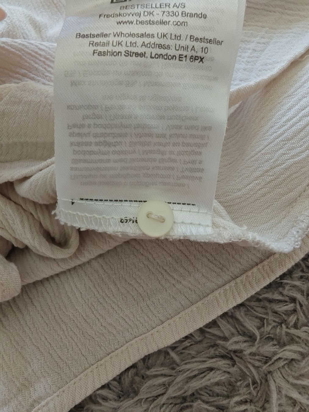 Only Camicette: Bluse – Nuovo (secondo la descrizione) da Pieterlen venduto da Saemelili 3