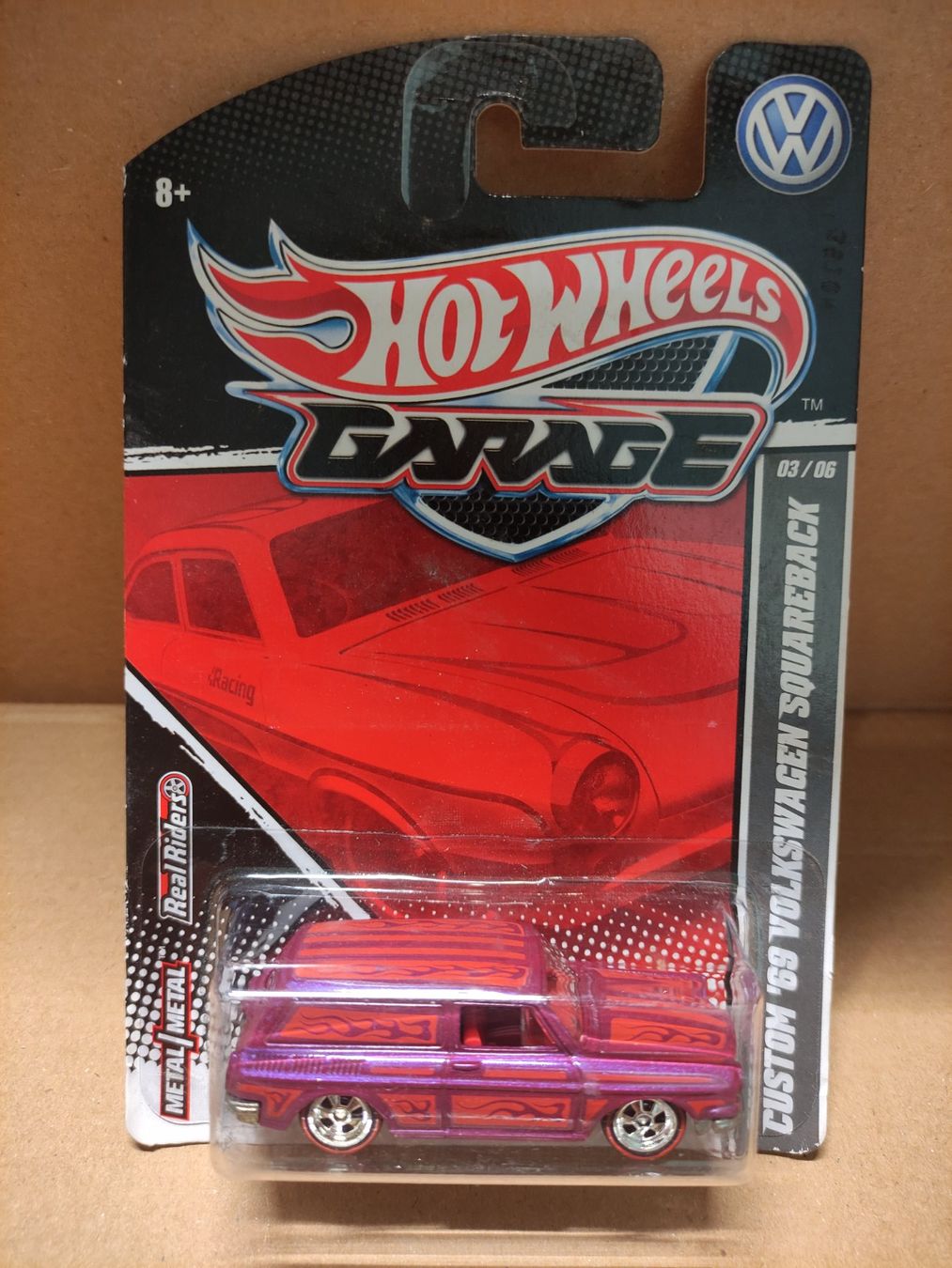 Hot Wheels Modellautos: Hot Wheels Garage - Custom '69 Volkswagen Squareback – Neu (gemäss Beschreibung) aus Basel von hotwheeler70