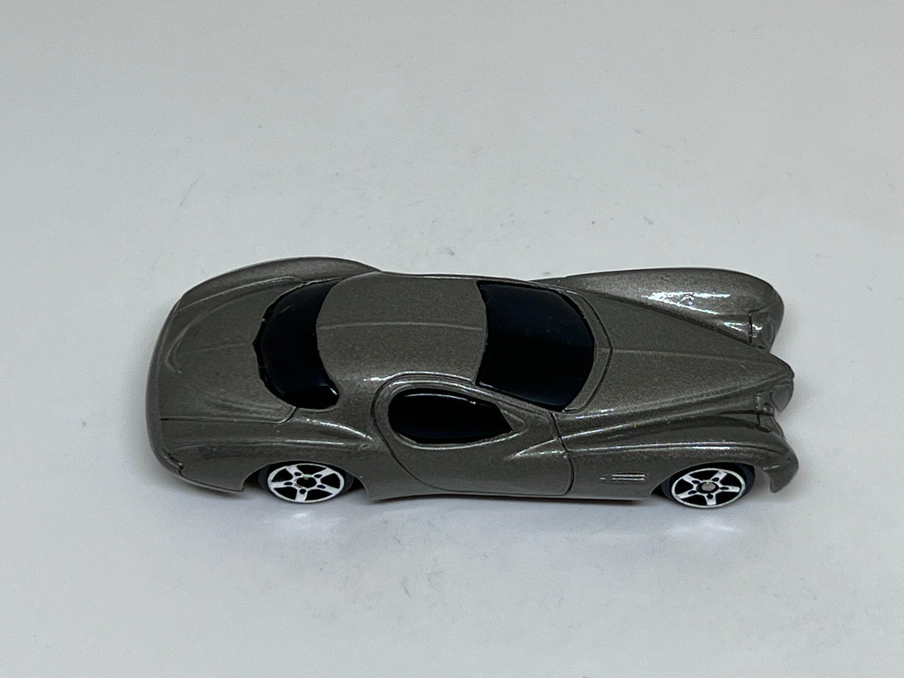 Maisto Modellini d'auto: Maisto Chrysler Atlantic #408 – Usato da Wildegg venduto da LaaBoutique 1