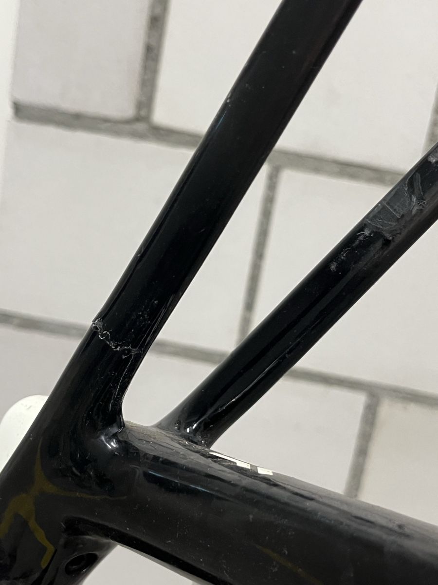 ARC8 Pezzi di ricambio: ARC8 Escapee DB Frameset – Difettoso da Bern venduto da raf_fhs7 6