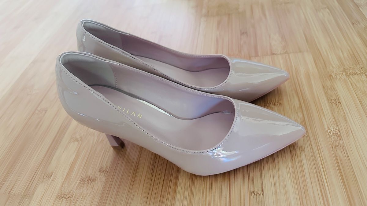 Pompe & Parti di ricambio: Wide feet? No problem! Beige Pump heels, size 39 – Nuovo (secondo la descrizione) da Nidau venduto da son_9tqr 1