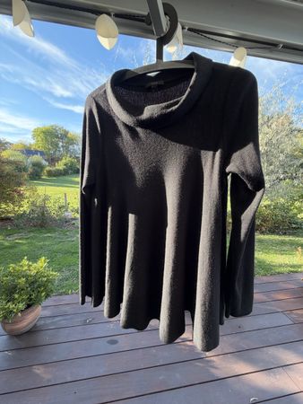 Pull COS col montant noir 100% laine taille M