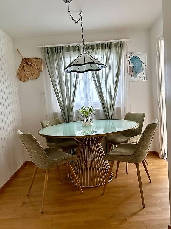 Tavoli: Wunderschöner Tisch – Usato da Mühleberg venduto da ver_th2t