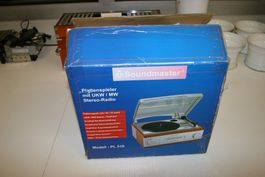Soundmaster PL 510 Plattenspieler mit UKW Stereo Radio OVP