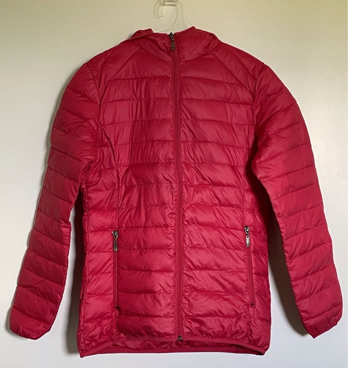Giacche: Doudoune rouge fuchsia MOUNTA, taille S - neuve – Nuovo e nell'imballaggio originale da Vuadens venduto da Nina11 2