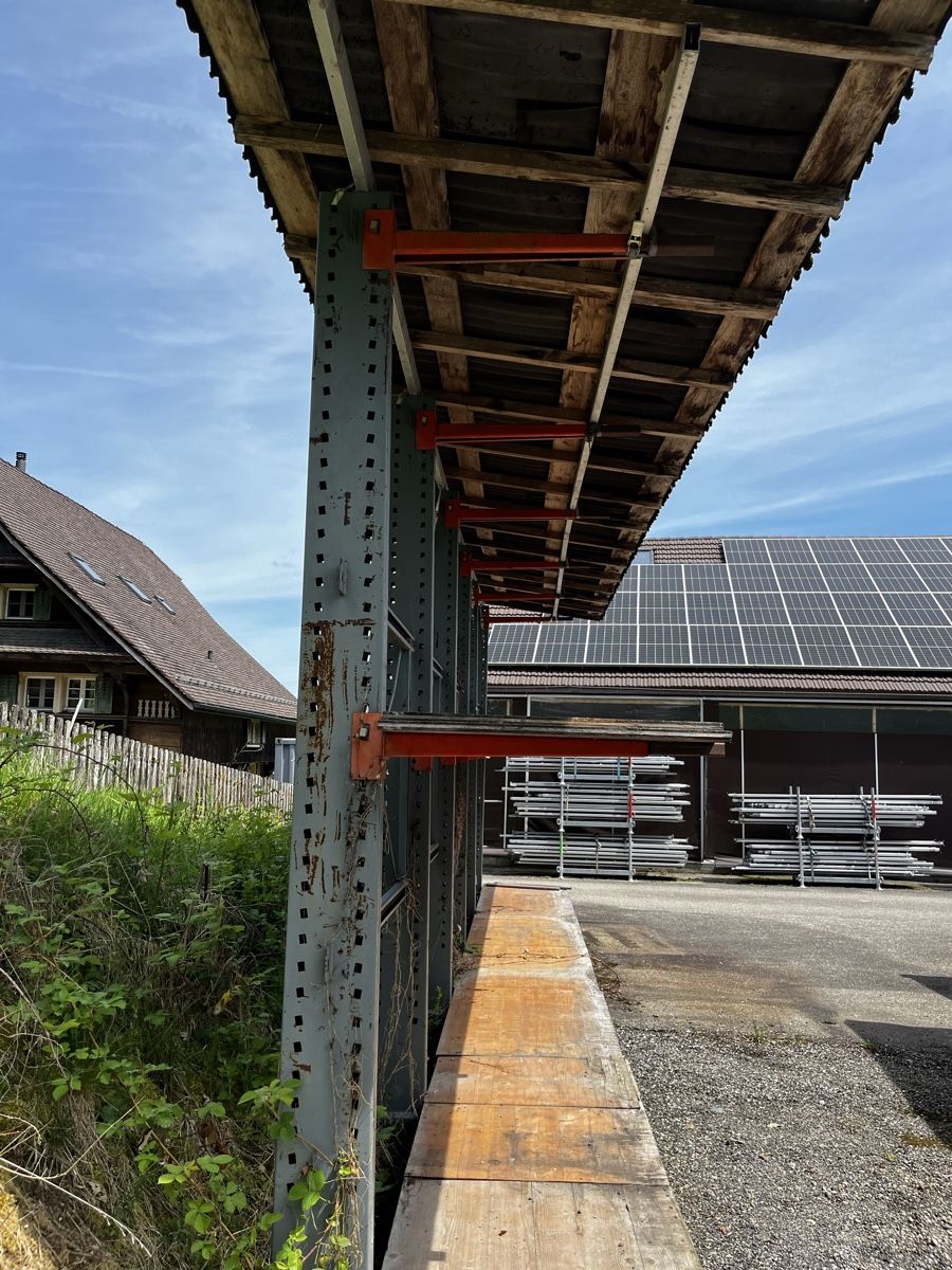 Scaffali: Massives Kragarmgestell – Usato da grosswangen venduto da Poliniman0 3