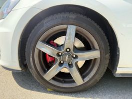 Alu Felgen mit Winterpneus 17 Zoll zu VW Golf Polo