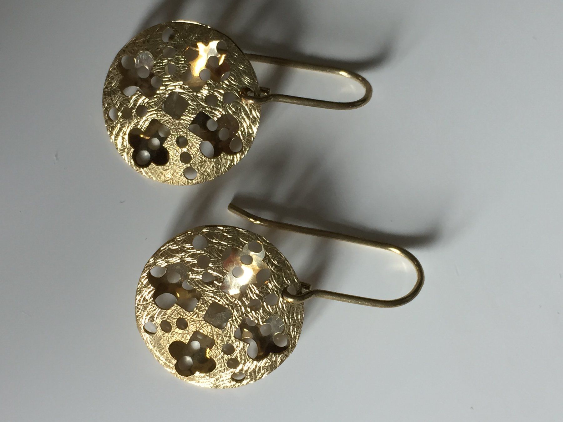 Ohrringe & -stecker: Goldohrhänger – Gebraucht aus Muttenz von einfach-schoen