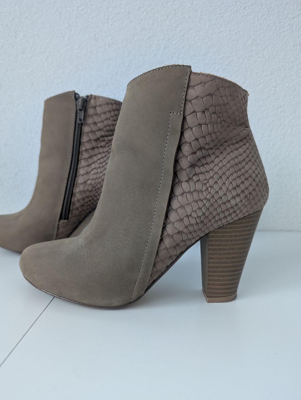 Scarpe da donna: Chaussures à talons Noiz taille 38 – Nuovo (secondo la descrizione) da Sierre venduto da Dorianex6 4