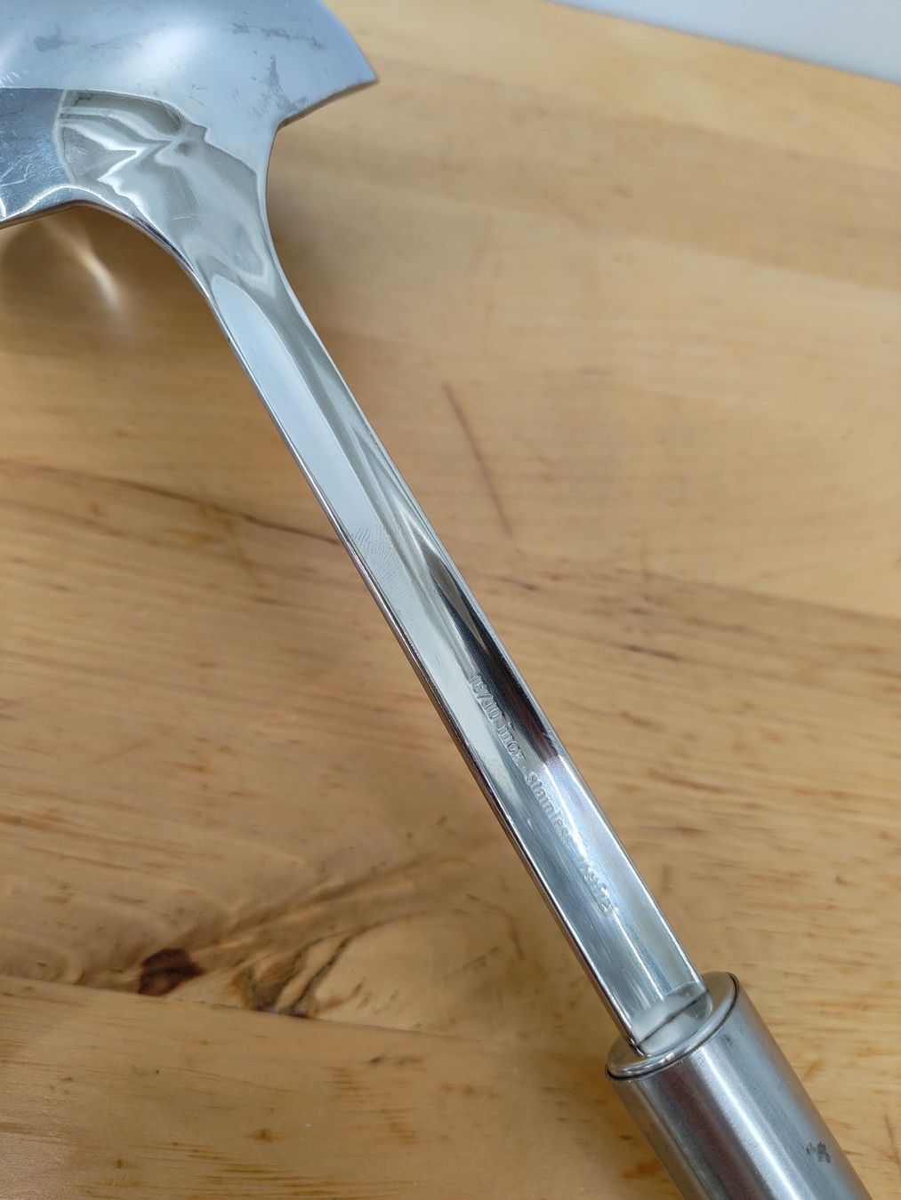 Cuillères: Suppenkelle aus INOX – D'occasion à Emmenbrücke par BlSi 3