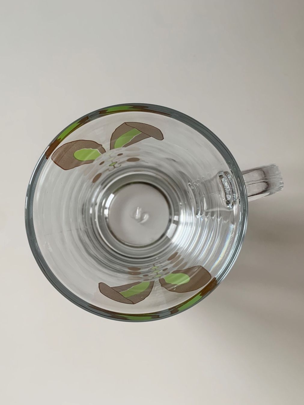 Tazze: Glas-Tasse mit Hasen-Sujet – Usato da Zürich venduto da Leonieonie. 2