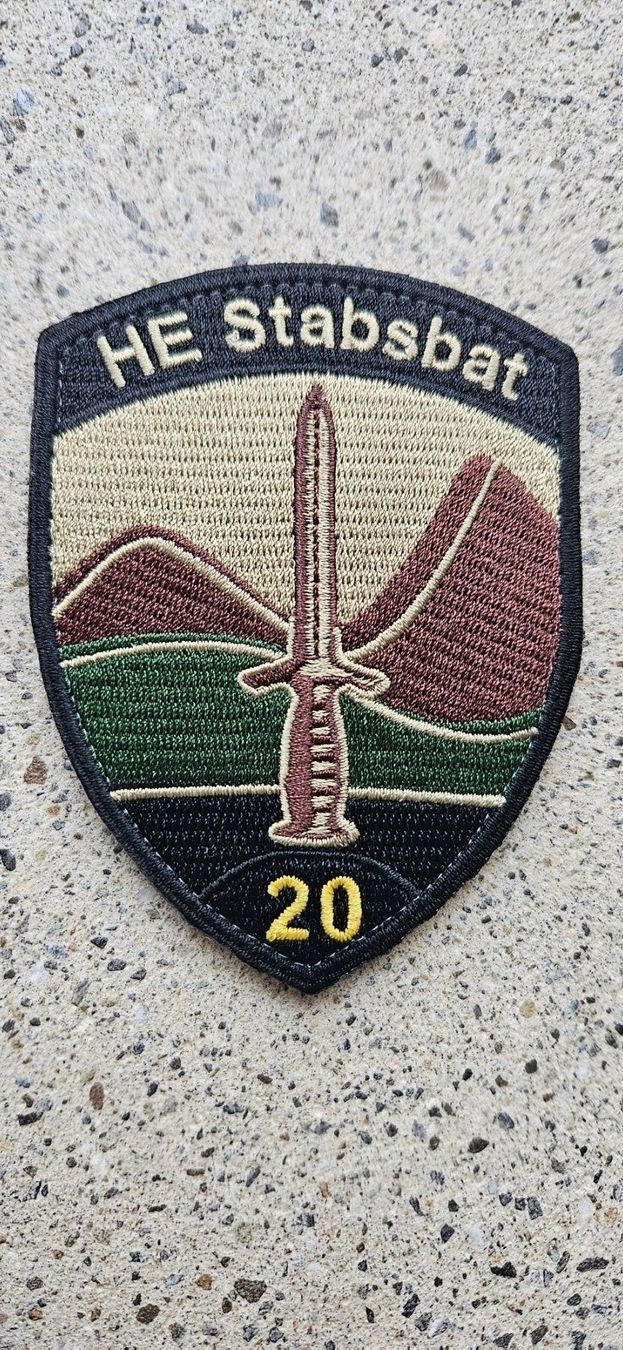 Schweizer Armee Placchette & Badge: *** Badge Heer mit Klett *** – Nuovo e nell'imballaggio originale da Riedholz venduto da fr_sIruP