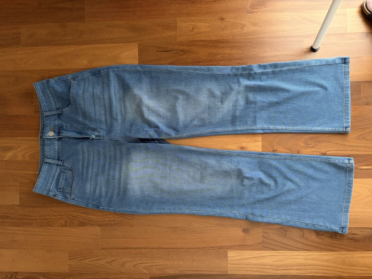 Halara Jeans: Halara Jeans – Gebraucht aus Henau von martina_1998 3