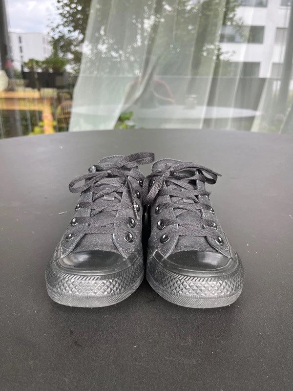 Converse Scarpe da donna: Converse Chucks schwarz Damen Gr. 36 – Usato da Bern venduto da Sonrisa89 2