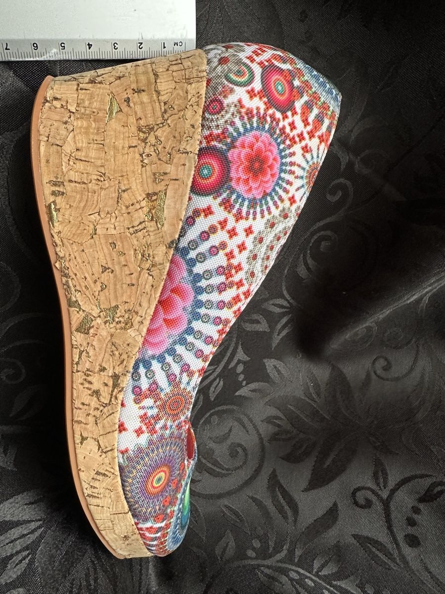Desigual Scarpe da donna: DESIGUAL Keilpumps mit Kork Gr. 38 – Nuovo (secondo la descrizione) da Bern venduto da Maria003 6