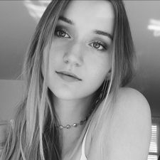 Profile image of nicolehebeisen