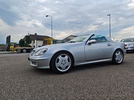 Mercedes-Benz SLK 320