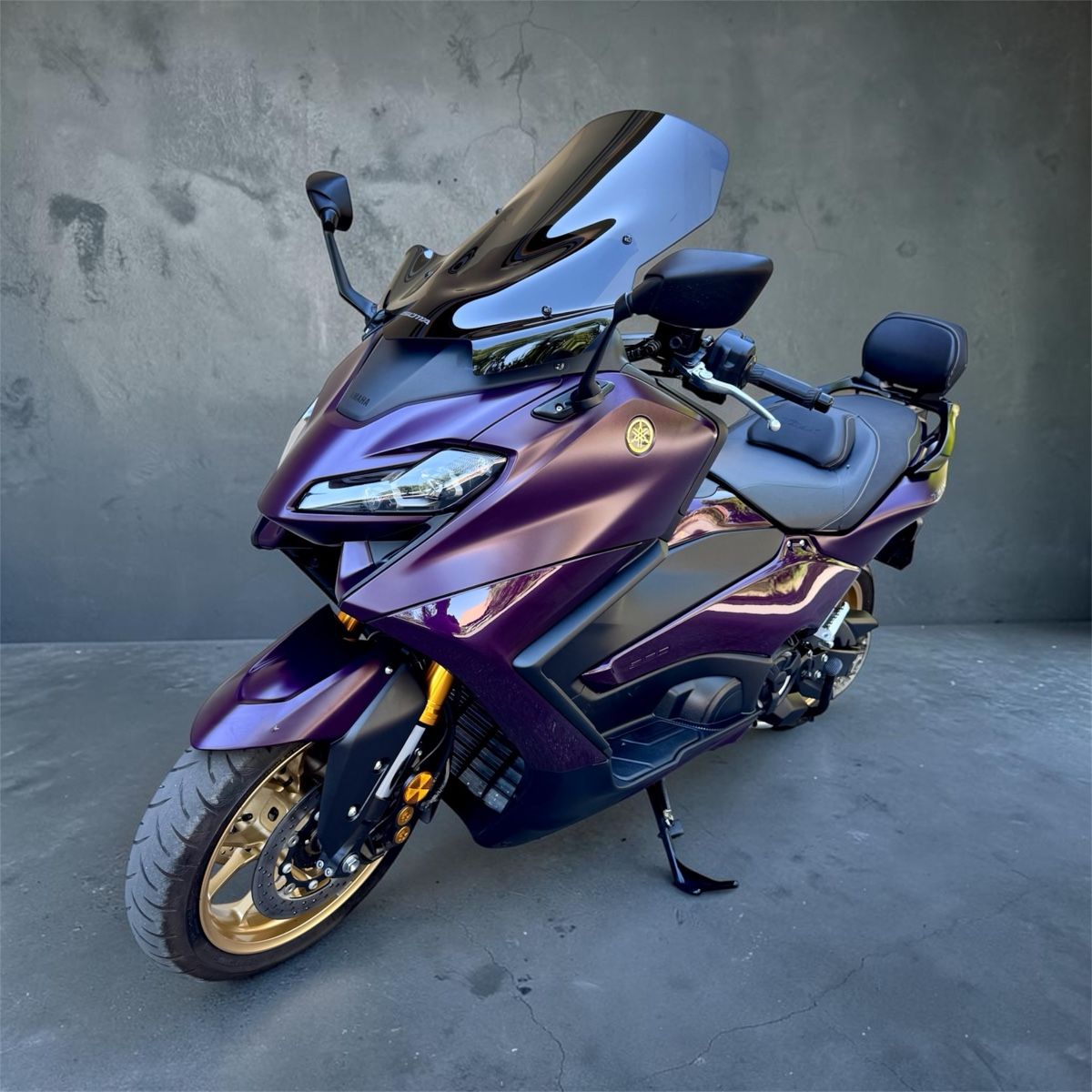 Yamaha Scooters: Yamaha T-Max Tech-Max XP 560 – Gebraucht aus Bösingen von ormiaszka 2