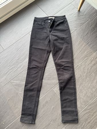Black 721 High rise skinny Levis jeans, 27/32