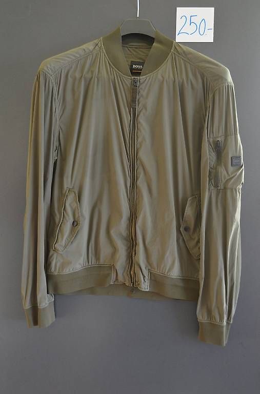 Giacche: Leichte Jacke v. Hugo Boss – Usato da Richenthal venduto da Mikesh01 1