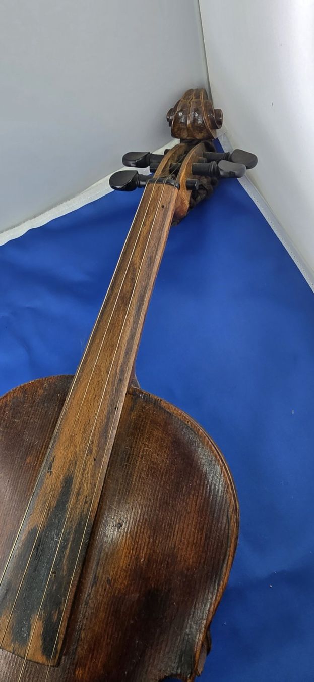 Alle Dekorationen: Violine (Dachbodenfund) – Antikes Deko-Objekt – Gebraucht aus Ebikon von Fredieluz 3
