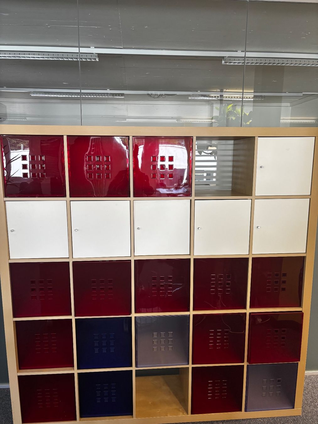 Ikea Scaffali: IKEA Kallax 5x5 inkl. Boxen – Usato da Feusisberg venduto da Ntx 1