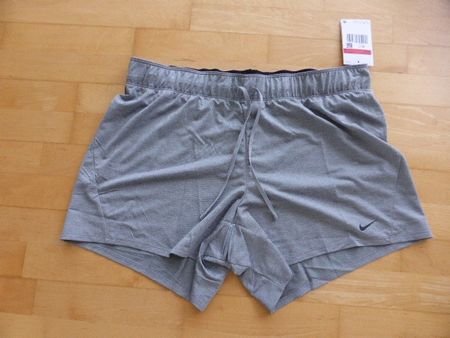 Nike Sport Shorts, Women, Gr. L, neu
