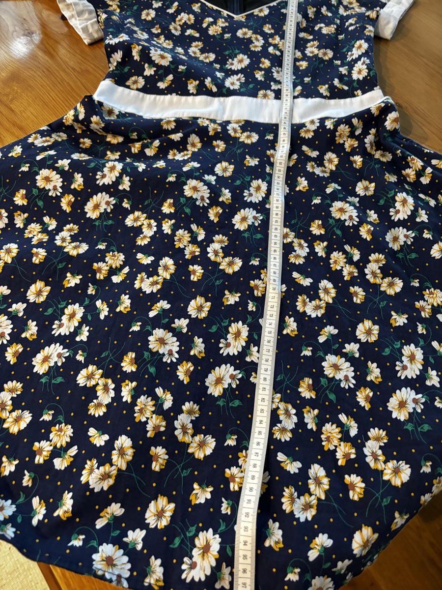 Vestiti: Oktoberfest kleid grosse M – Usato da Seewen SZ venduto da buqe 5