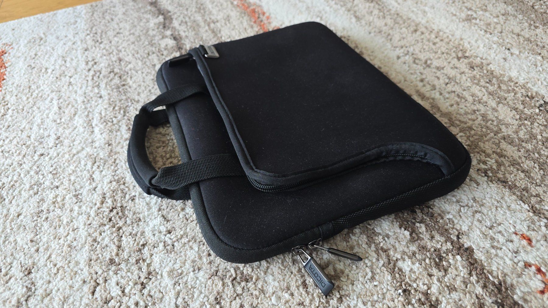 Borse: Notebook Tasche 11,6" Dicota – Nuovo (secondo la descrizione) da Wabern venduto da Irakene 2