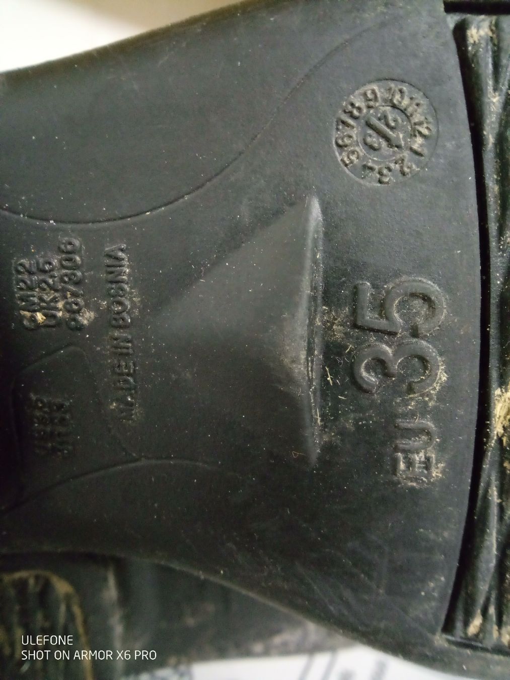 Decathlon Chaussures garçon: Reitstiefel Gr. 35 – D'occasion à Volketswil par Car1 2