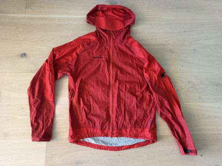 Veste Mammut Drytech rouge taille M 
