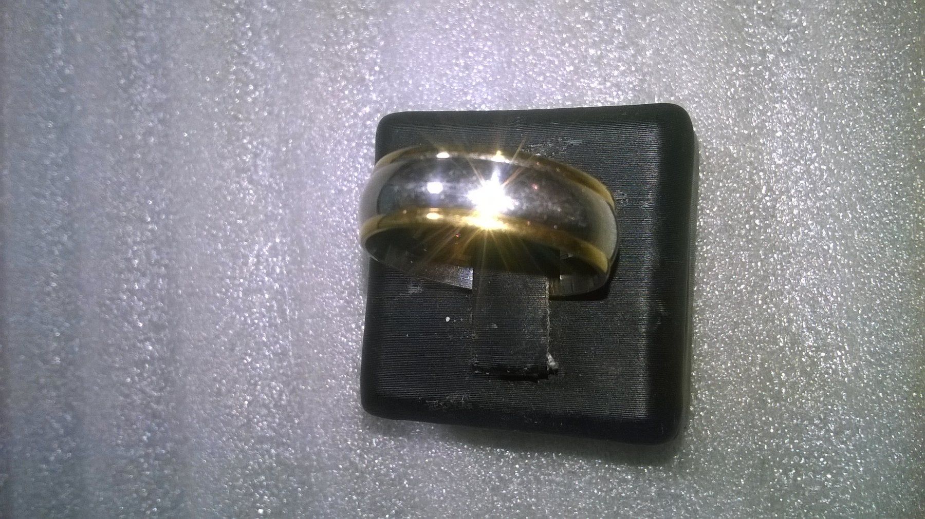 Bagues: RING EDELSTHAL,,VERSILBERT UND VERGOLDET,,,GLANZIG – Neuf (Voir description) à Basel par bijoutrie_4 2