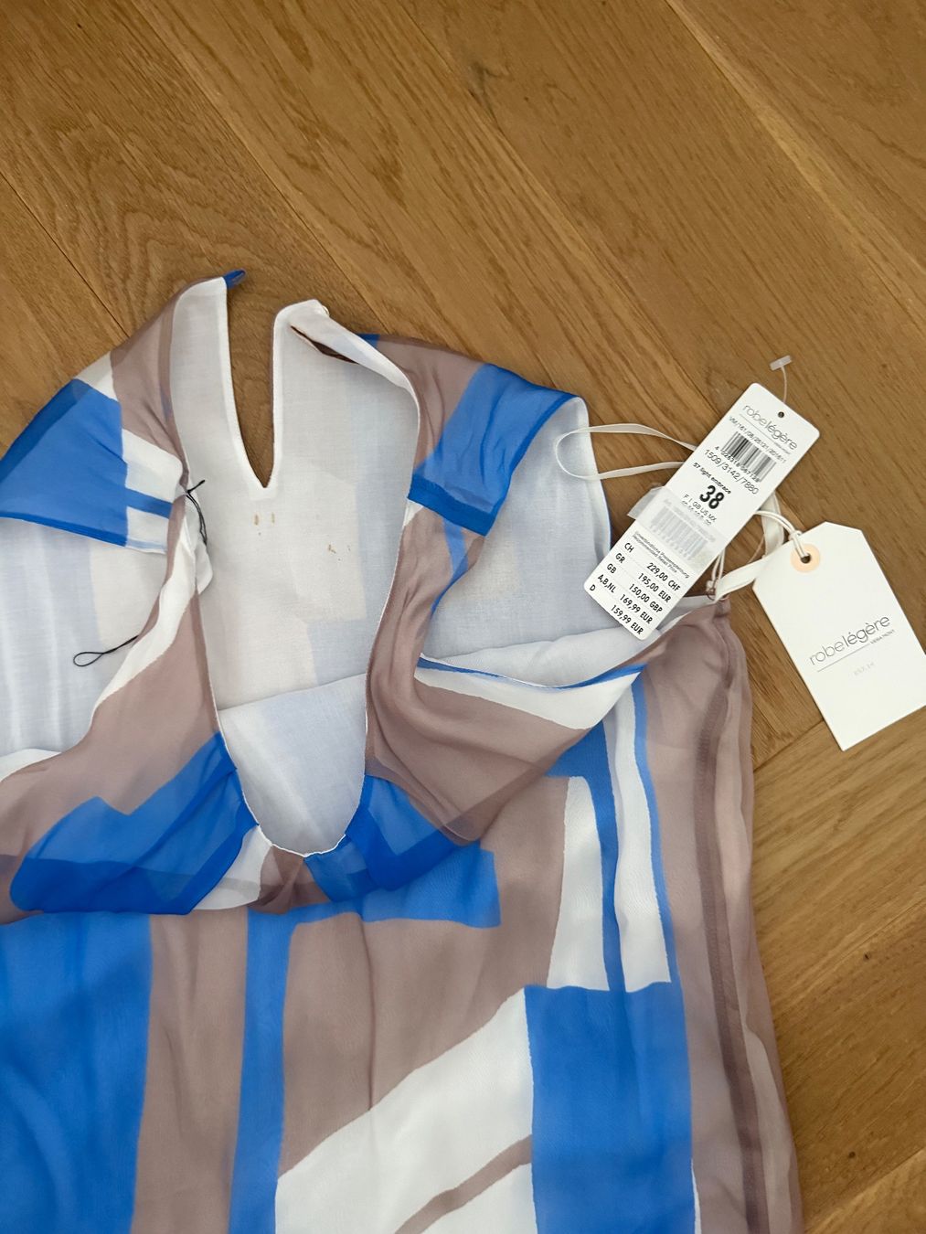 Vestiti: Vera Mont Legere – Usato da Zürich venduto da iva_7658 3