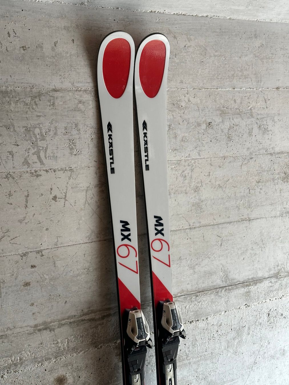 Kästle Skis: Kästle Ski 186CM Wie Neu – Gebraucht aus Emmenbrücke von karkarkar 1
