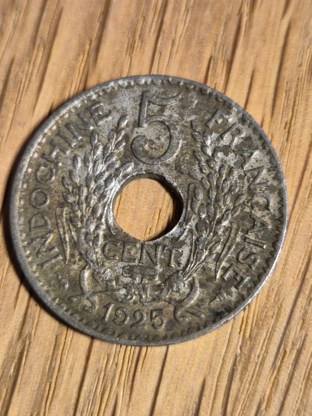 Tutti le monete: French Indochina - 5 Centimes 1925 - ab Fr. 1.--! – Usato da Mels venduto da Goldenfalcon