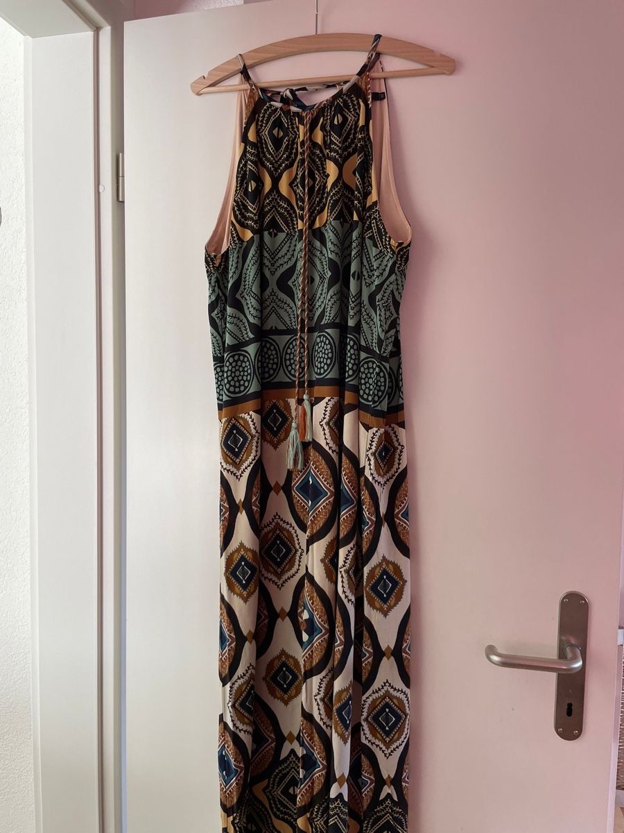 Ana Alcazar Kleider: Ana Alcazar Kleid Grösse 42 – Gebraucht aus Sissach von Monkbay