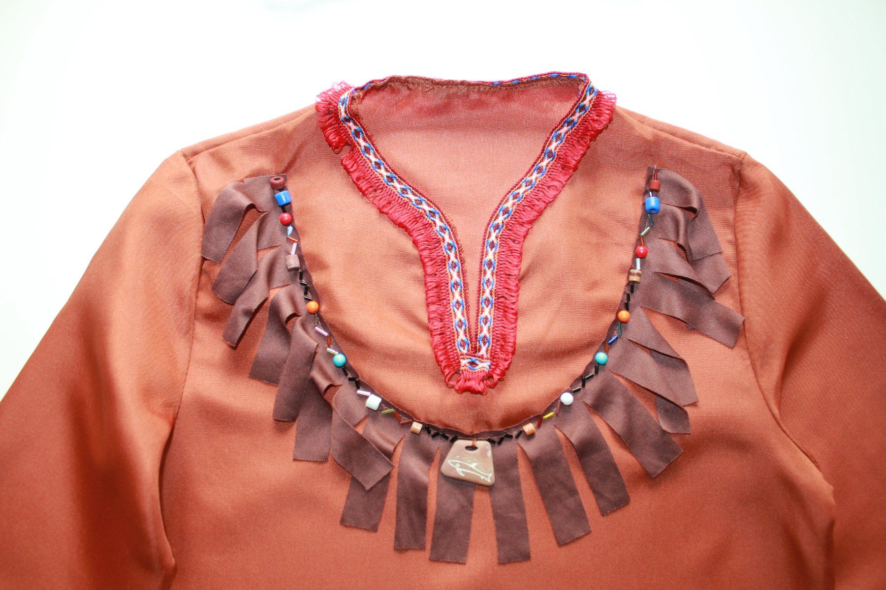 Kostüme: Costume Indien / Indianer t. 128 – Gebraucht aus Peseux von CoolShoping 4