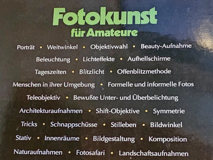 Libri: Fotokurs von JOHN HEDGECOE - Profil werden – Usato da Tuggen venduto da man_qk6c 2